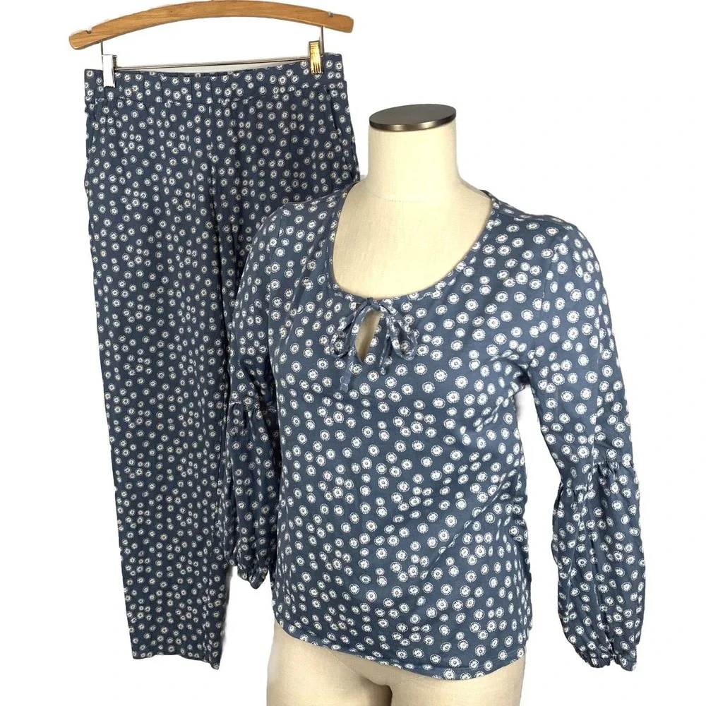 Garnet Hill Womens Pajamas Size Medium Organic Green Cotton Blue White Floral